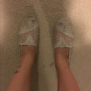 Crocheted TOMS!
