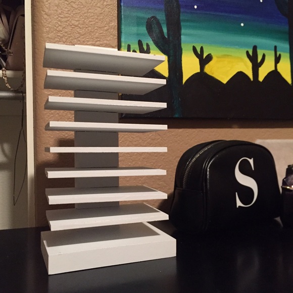 Palette holder