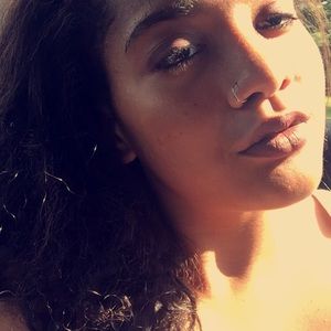 Meet your Posher, Hailey