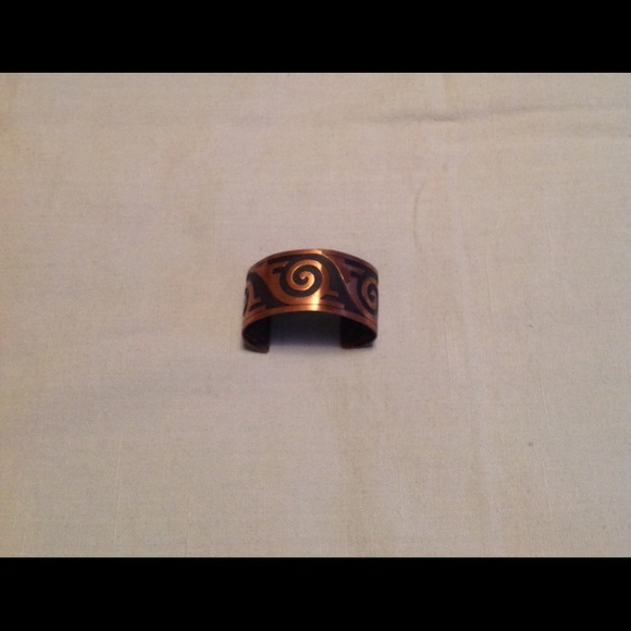 NATIVE AMERICAN COPPER CUFF BRACELET