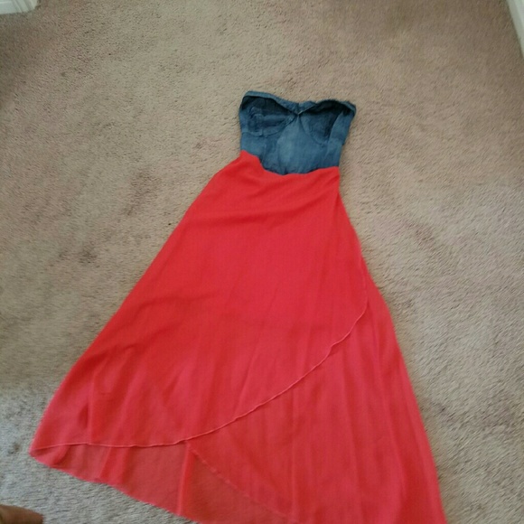 Dress - Picture 1 of 1