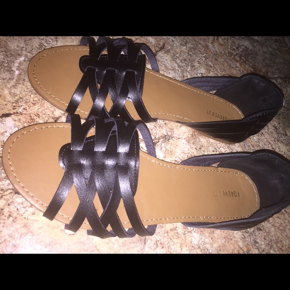 Forever 21 Black Sandals - Picture 2 of 3