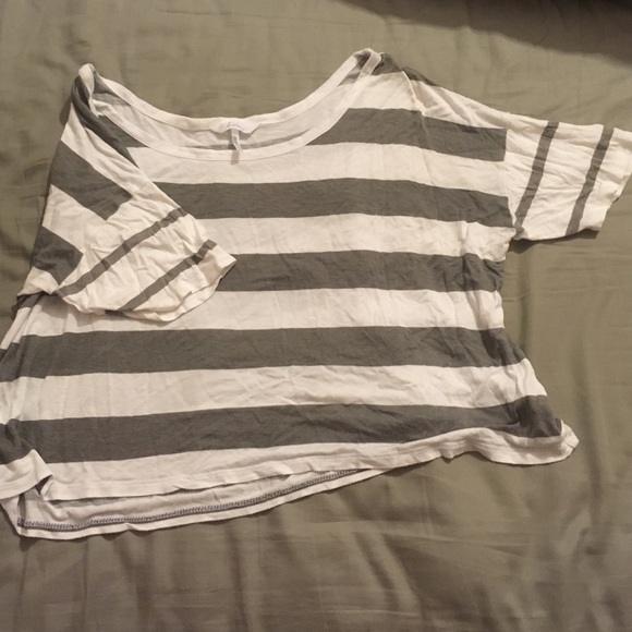 Grey white striped crop top short sleeve tank top - Picture 2 of 5
