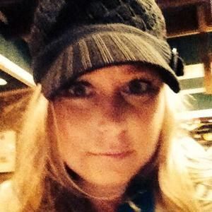 Meet your Posher, Layne