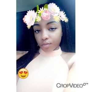 Meet your Posher, Racquel