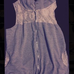 Vest lacy sweatshirt✌️