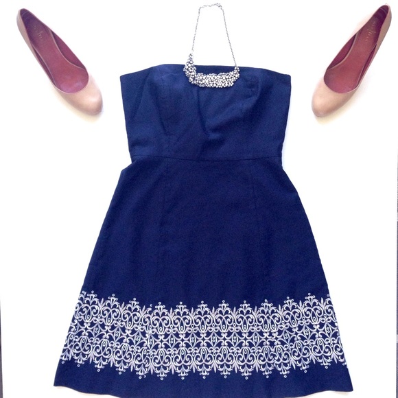 LOFT Dresses & Skirts - Strapless Loft dress with embroidery