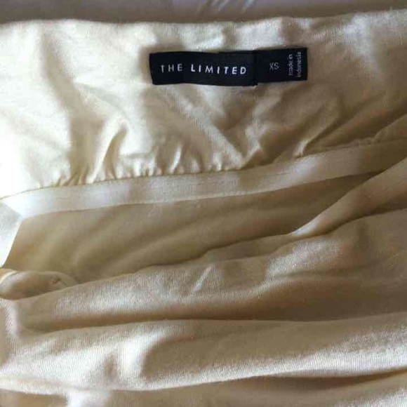 The Limited Halter Top XS - Picture 3 of 4