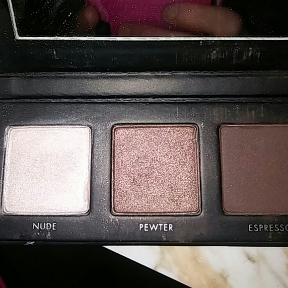 Lorac Pro - Picture 2 of 2