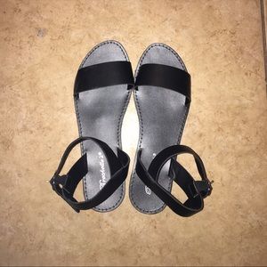 Black strap Sandals