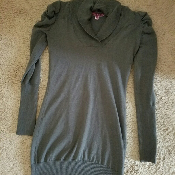 Dress - Picture 1 of 1