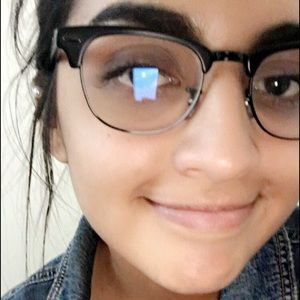 Meet your Posher, Aline