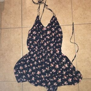 Cute flowery Romper