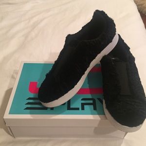 JC Play Black Fluffy Sneakers