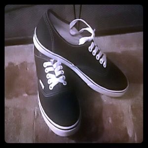 Authentic Lo-Pro Vans
