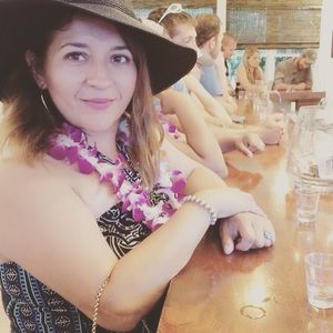 Meet your Posher, Rosa