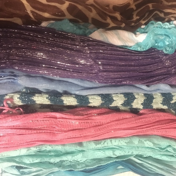 Lot Of 8 Skinny Scarves!!