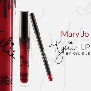 Kylie Lip Kits 2 piece MaryJo K, Koko K,Candy K💋