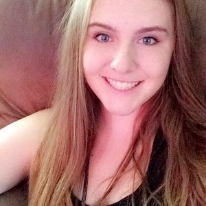 Meet your Posher, Isabella