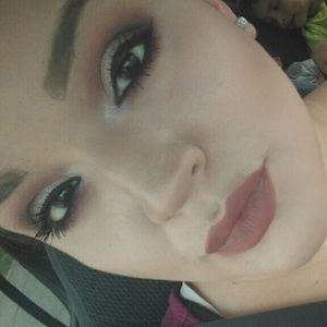 Meet your Posher, Arely