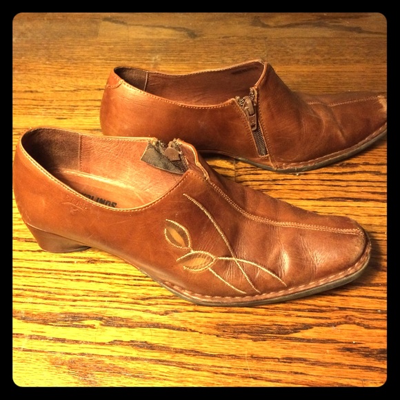 Pikolinos leather loafers