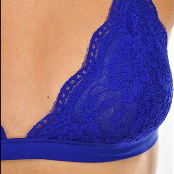 NWT Lace Triangle Bralette - Picture 6 of 7