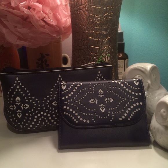 Vera Bradley cosmetic bag