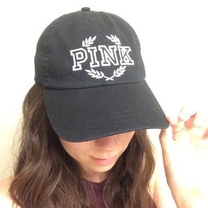 PINK HAT & PULLOVER BUNDLE