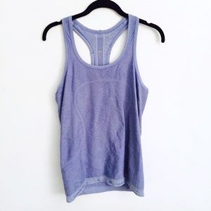 Lululemon periwinkle top