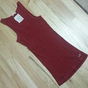 Cranberry colored, long Hollister tank top.