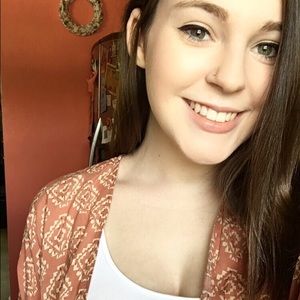 Meet your Posher, Tara