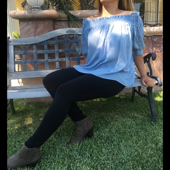 SALE!!! Light blue off shoulder top - Picture 4 of 4