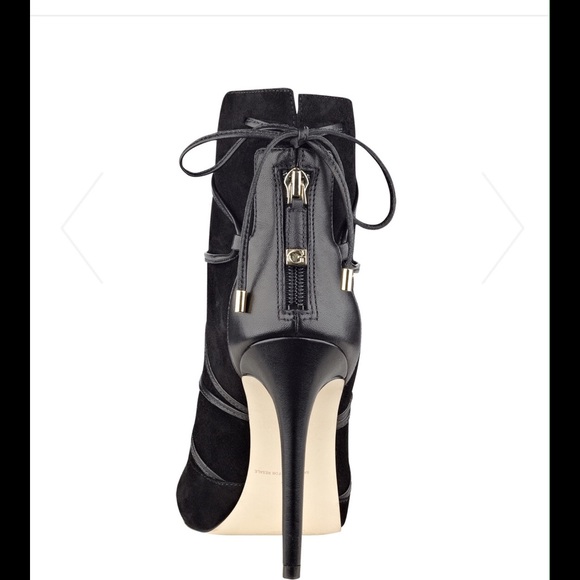 🎉HP🎉GUESS BOOTIES 🎉 - Picture 3 of 9