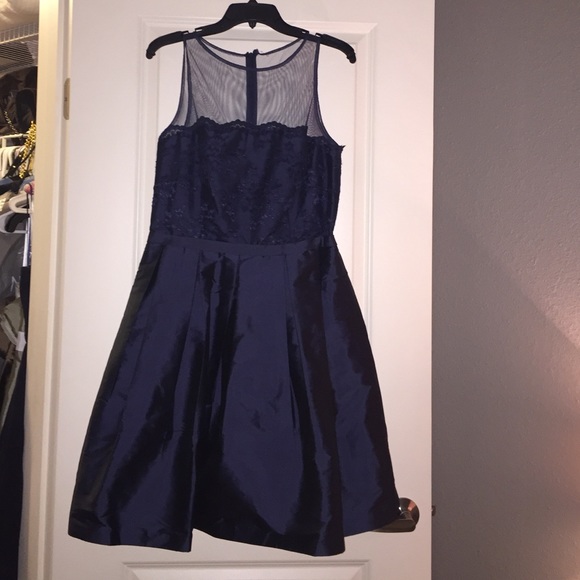 Monique Lhuillier Dresses & Skirts - Monique Lhuillier Navy Party Dress
