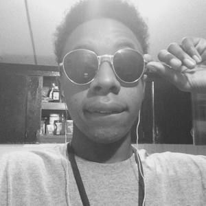 Meet your Posher, Deandrae