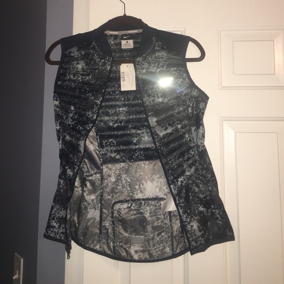 Nike Aeroloft 800 vest