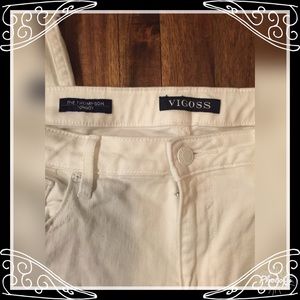 Vigoss "Tomboy" destroyed white crop skinny jeans