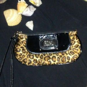 GIA MILANI WRISTLET