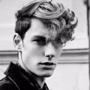 Meet your Posher, Victor