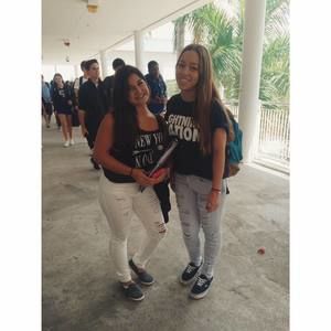 Meet your Posher, Maria de lourdes