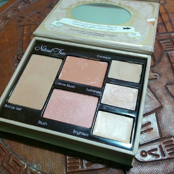 Too Faced Natural Face Palette ...(discontinued) - Picture 3 of 3