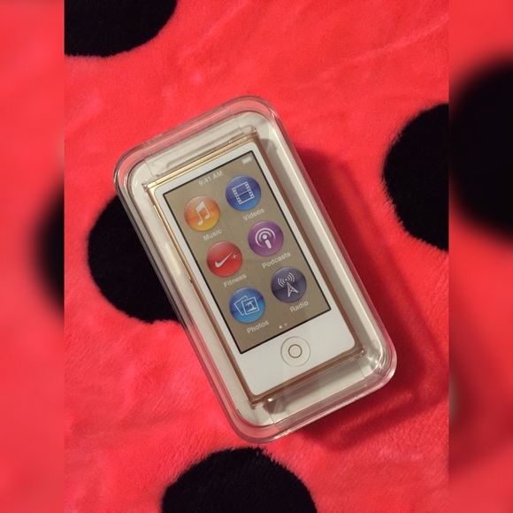 NEW - iPod Nano 16gb