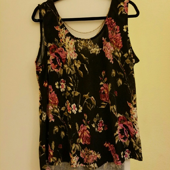 Floral top