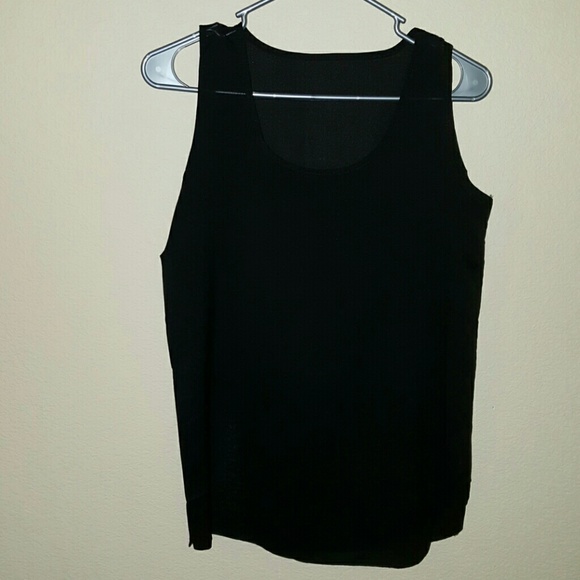 NWT Chiffon tank - Picture 3 of 4