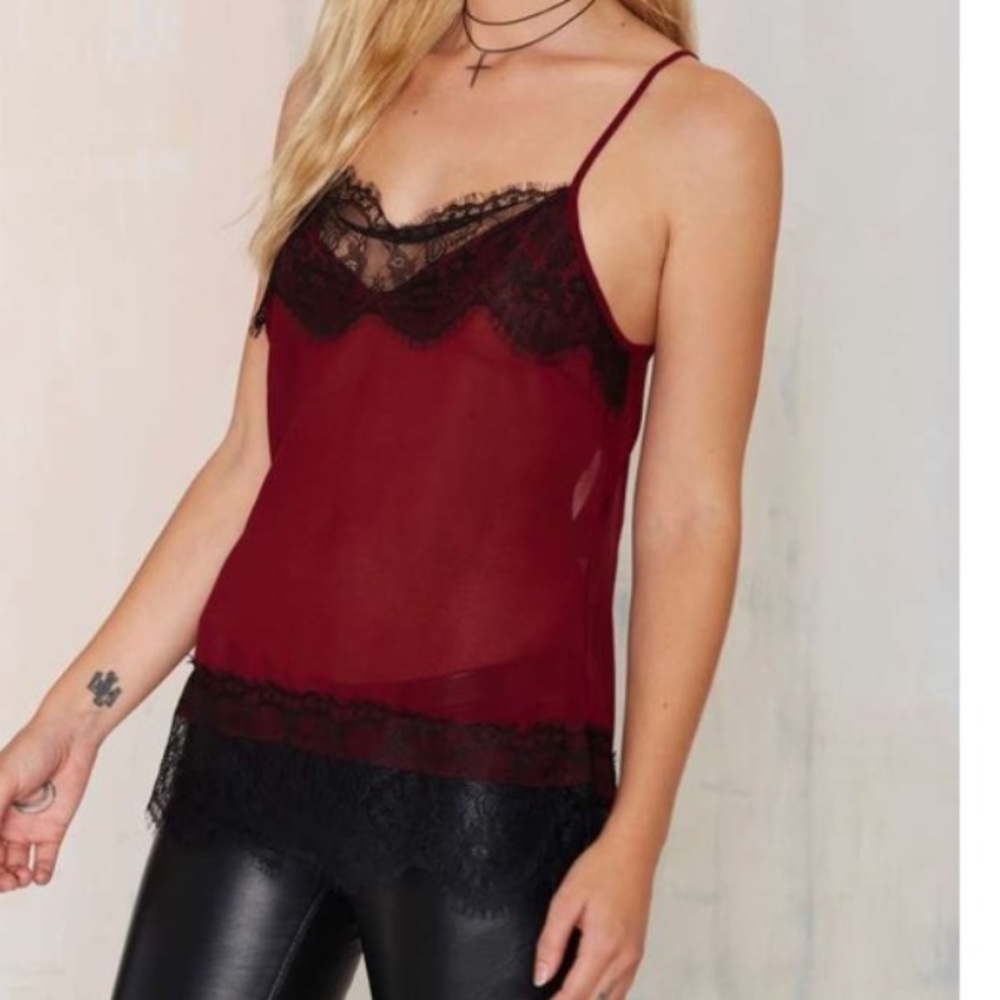 ❌ SOLD ❌ Nasty Gal sheer lace  Burgundy top - Picture 2 of 5