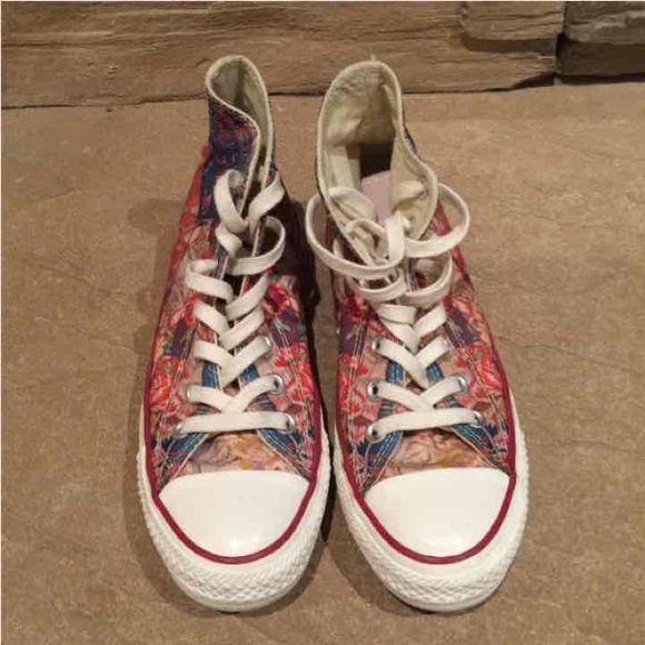 Patterned High Top Converse