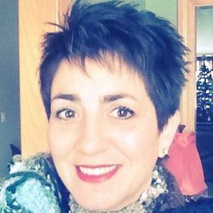 Meet your Posher, Becky