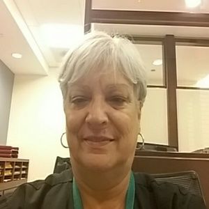 Meet your Posher, Migdalia