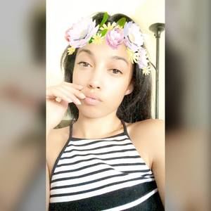 Meet your Posher, Cora