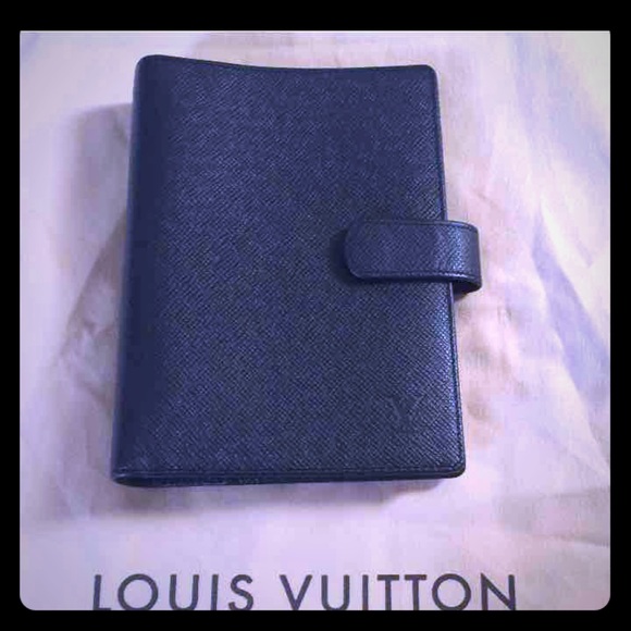 ⛔️SOLD⛔️Louis Vuitton Agenda MM